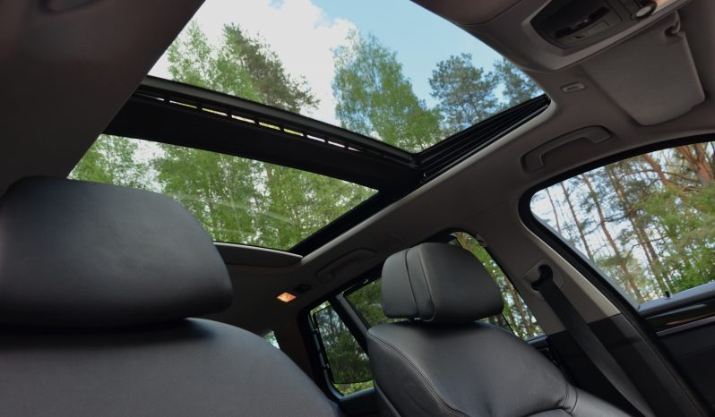 Tikko ievests. Bmw 530d X. drive(190 kw-258 z/s) Dīzelis ar Automātisko ātrumkārbu. full