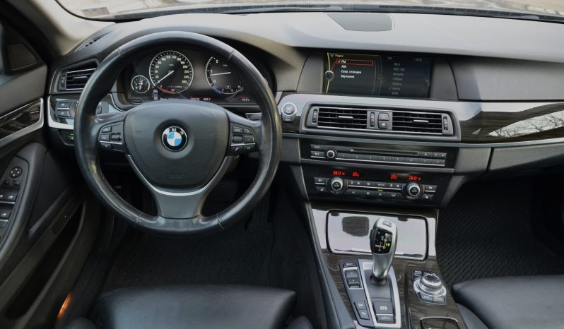 Tikko ievests. Bmw 530d X. drive(190 kw-258 z/s) Dīzelis ar Automātisko ātrumkārbu. full