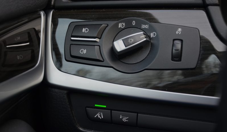 Tikko ievests. Bmw 530d X. drive(190 kw-258 z/s) Dīzelis ar Automātisko ātrumkārbu. full