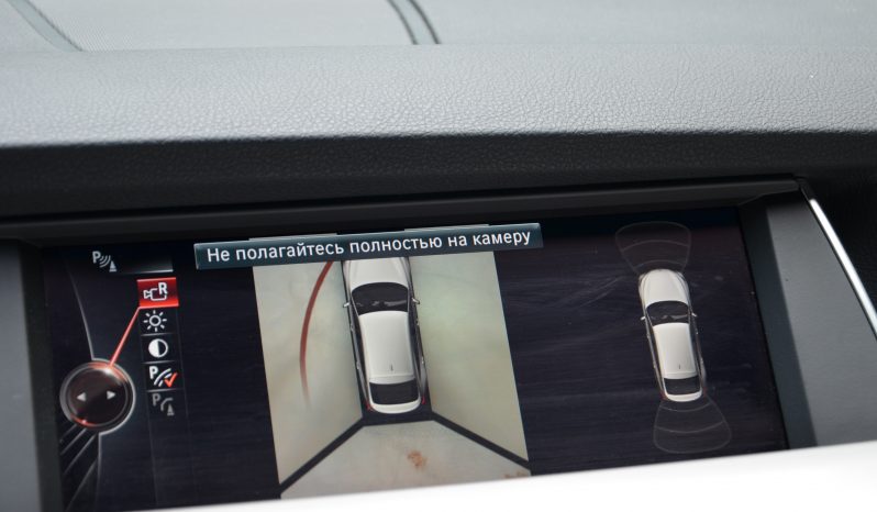 DRĪZUMĀ-BMW 5-SERIE GRAN TURISMO 530xd High Executive, M Sport, mei-16, 181.794 km full