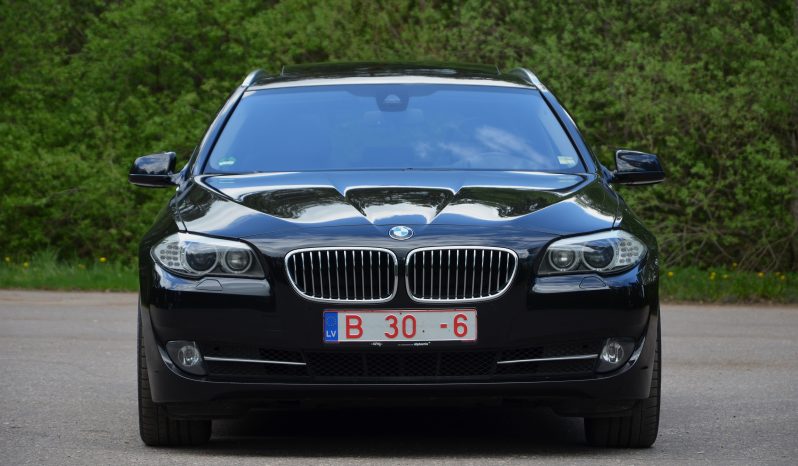 Tikko ievests. Bmw 530d X. drive(190 kw-258 z/s) Dīzelis ar Automātisko ātrumkārbu. full