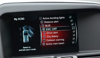 Tikko ievests. Volvo XC 60 Summum  2.4 D5 (158KW-215z/s)  Dīzelis Awd (4×4) Pilnpiedziņa ar automātisko ātrumkārbu. full