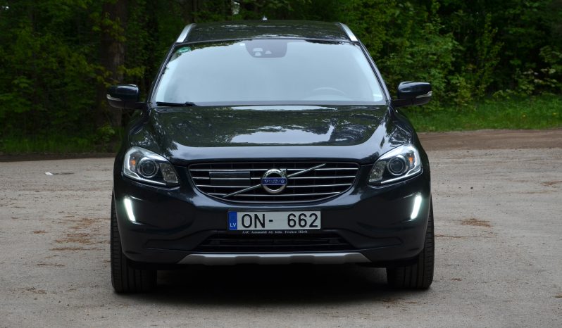 Tikko ievests. Volvo XC 60 Summum  2.4 D5 (158KW-215z/s)  Dīzelis Awd (4×4) Pilnpiedziņa ar automātisko ātrumkārbu. full