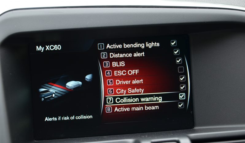 Tikko ievests. Volvo XC 60 Summum  2.4 D5 (158KW-215z/s)  Dīzelis Awd (4×4) Pilnpiedziņa ar automātisko ātrumkārbu. full