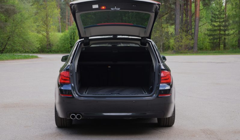 Tikko ievests. Bmw 530d X. drive(190 kw-258 z/s) Dīzelis ar Automātisko ātrumkārbu. full