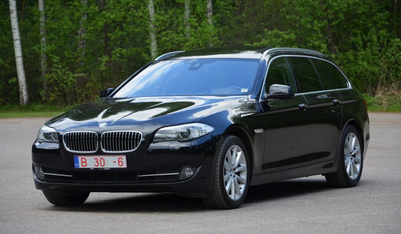 Tikko ievests. Bmw 530d X. drive(190 kw-258 z/s) Dīzelis ar Automātisko ātrumkārbu. full