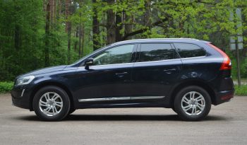 Tikko ievests. 2016 gada Modelis Volvo XC 60 Summum Xenium 2.4 Dīzelis Awd (4×4) Pilnpiedziņa ar automātisko ātrumkārbu. full
