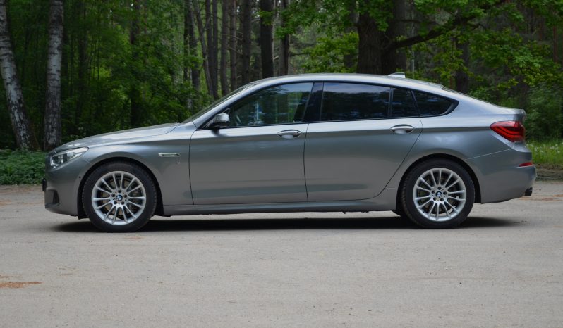 DRĪZUMĀ-BMW 5-SERIE GRAN TURISMO 530xd High Executive, M Sport, mei-16, 181.794 km full