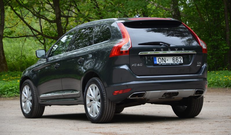 Tikko ievests. Volvo XC 60 Summum  2.4 D5 (158KW-215z/s)  Dīzelis Awd (4×4) Pilnpiedziņa ar automātisko ātrumkārbu. full