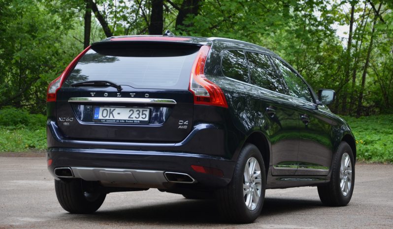 Tikko ievests. 2016 gada Modelis Volvo XC 60 Summum Xenium 2.4 Dīzelis Awd (4×4) Pilnpiedziņa ar automātisko ātrumkārbu. full