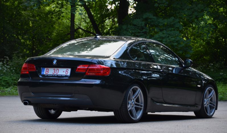 Tikko ievests . BMW Facelift 3-Serie Coupe M-Sport 320i (125kw-170z/s) Benzīns ar automātisko ātrumkārbu. full