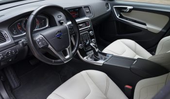 Tikko ievests 2016. Gada modelis. Volvo. V60 Plug-In Hybrid Summum. 2.4D5 Dīzelis+ Elektrība. 4×4 Awd Pilnpiedziņa. full
