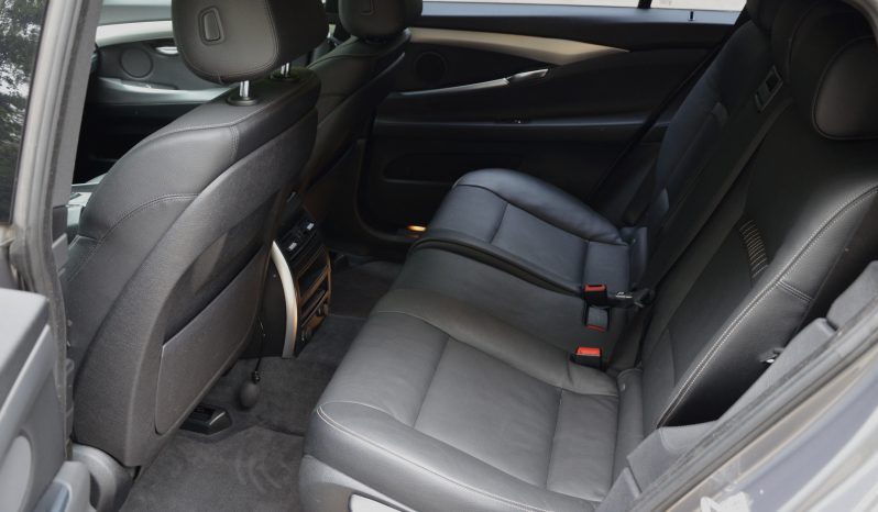 Tikko ievests. Bmw 5-serie Ggran Turismo M-Sportpaket 530xd 3.0D(190 kw-258 z/s) Dīzelis ar Automātisko ātrumkārbu. full