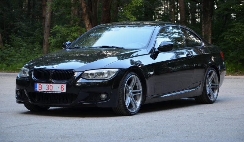 Tikko ievests . BMW Facelift 3-Serie Coupe M-Sport 320i (125kw-170z/s) Benzīns ar automātisko ātrumkārbu. full