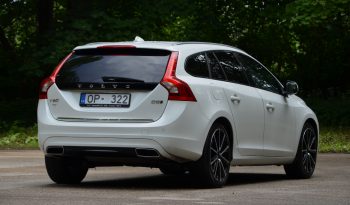 Tikko ievests 2016. Gada modelis. Volvo. V60 Plug-In Hybrid Summum. 2.4D5 Dīzelis+ Elektrība. 4×4 Awd Pilnpiedziņa. full
