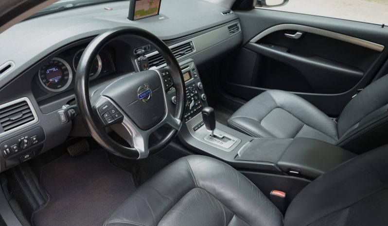 Tikko ievests. 2010. Gada modelis. Volvo XC 70 Summum 2.4D5(151kw-205z/s) Dīzelis Awd (4×4) Pilnpiedziņa ar automātisko ātrumkārbu. full