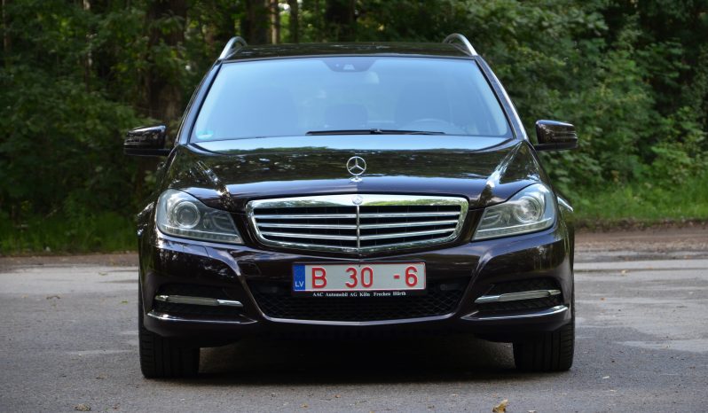 Tikko ievests. Mercedes-Benz C250 Elegance 2.2 Cdi (150 Kw- 204 Zs) Dīzelis ar automātisko ātrumkārbu. full