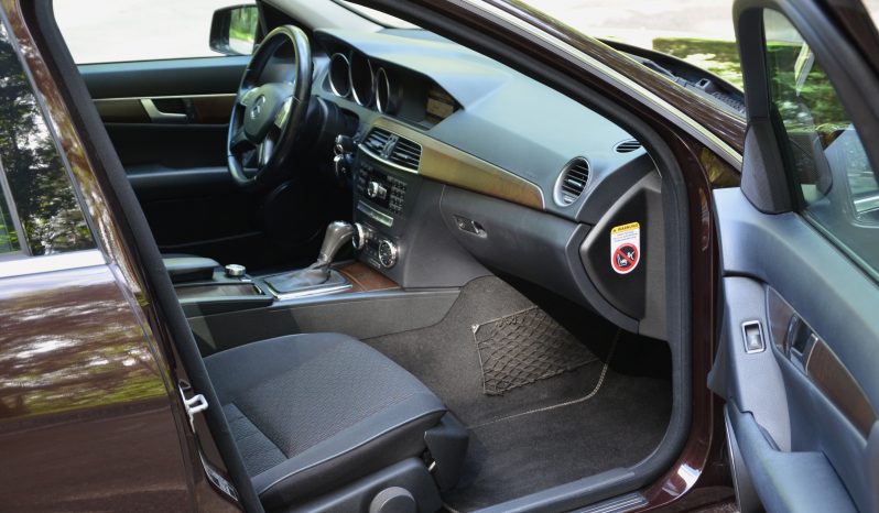 Tikko ievests. Mercedes-Benz C250 Elegance 2.2 Cdi (150 Kw- 204 Zs) Dīzelis ar automātisko ātrumkārbu. full
