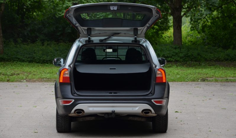 Tikko ievests. 2010. Gada modelis. Volvo XC 70 Summum 2.4D5(151kw-205z/s) Dīzelis Awd (4×4) Pilnpiedziņa ar automātisko ātrumkārbu. full