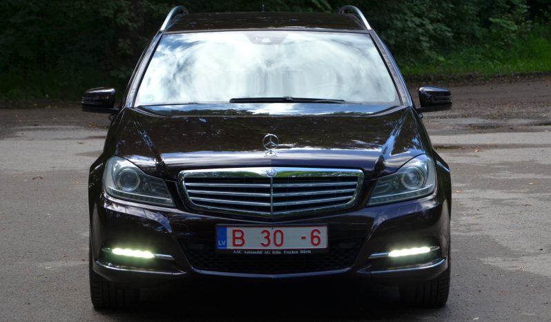 Tikko ievests. Mercedes-Benz C250 Elegance 2.2 Cdi (150 Kw- 204 Zs) Dīzelis ar automātisko ātrumkārbu. full