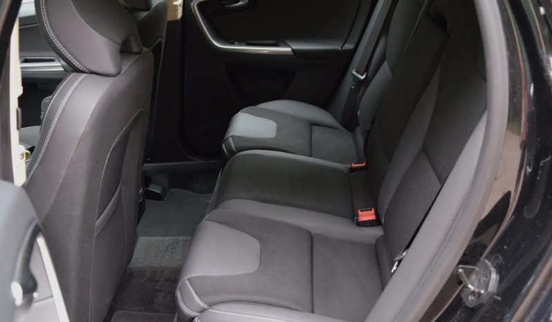 Tikko ievests. Volvo Xc60 2.0 D3 (120kw-163z/s) Dīzelis Fwd. Ar mehānisko ātrumkārbu. full