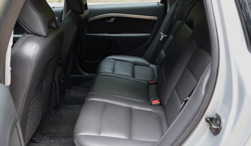 Tikko ievests. 2010. Gada modelis. Volvo XC 70 Summum 2.4D5(151kw-205z/s) Dīzelis Awd (4×4) Pilnpiedziņa ar automātisko ātrumkārbu. full