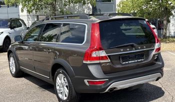 DRĪZUMĀ-Volvo XC 70 Summum 2.4 Dīzelis 4×4 Awd . Ar automātisko ātrumkārbu. full