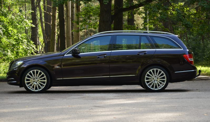 Tikko ievests. Mercedes-Benz C250 Elegance 2.2 Cdi (150 Kw- 204 Zs) Dīzelis ar automātisko ātrumkārbu. full