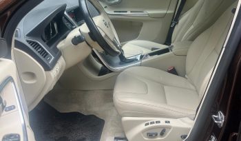  Drīzumā-Volvo XC 60 Summum 2.4 D4 (140kw-190z/s) Dīzelis Awd (4×4) Pilnpiedziņa ar automātisko ātrumkārbu. full