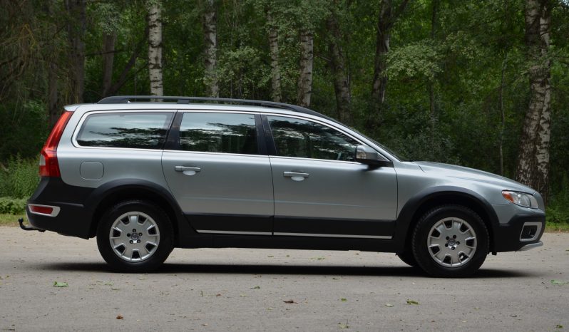 Tikko ievests. 2010. Gada modelis. Volvo XC 70 Summum 2.4D5(151kw-205z/s) Dīzelis Awd (4×4) Pilnpiedziņa ar automātisko ātrumkārbu. full