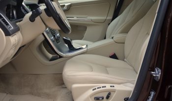 Tikko ievests. Volvo XC 60 Summum 2.4 D4 (140kw-190z/s) Dīzelis Awd (4×4) Pilnpiedziņa ar automātisko ātrumkārbu. full