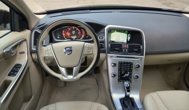 Tikko ievests. Volvo XC 60 Summum 2.4 D4 (140kw-190z/s) Dīzelis Awd (4×4) Pilnpiedziņa ar automātisko ātrumkārbu. full