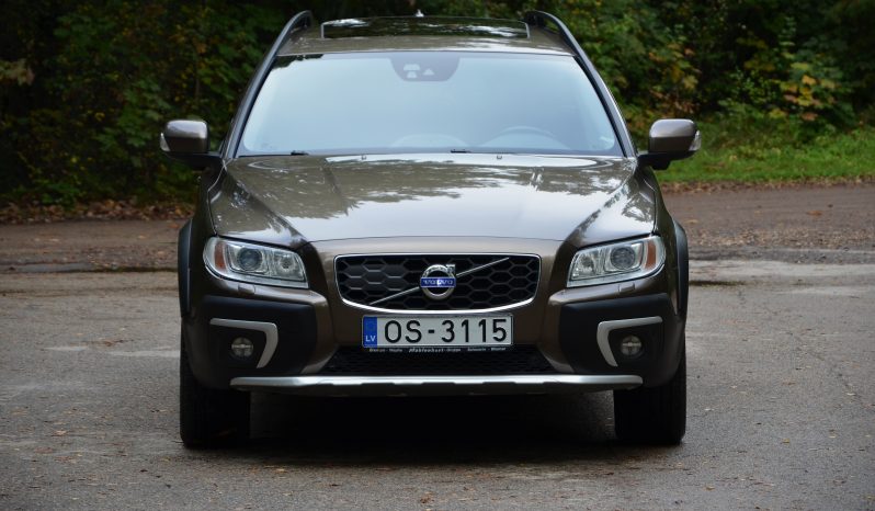 Tikko ievests-Volvo XC70  2.4 Dīzelis Awd (4×4) Pilnpiedziņa ar automātisko ātrumkārbu. full