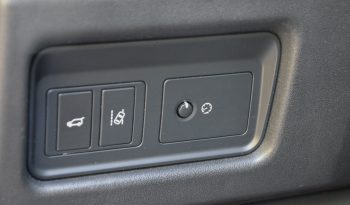 Tikko ievests- Land Rover Discovery Sport 2.2 Sd4 Hse(140Kw-190Z/s) Dīzelis 4Wd Pilnpiedziņa ar automātisko ātrumkārbu. full