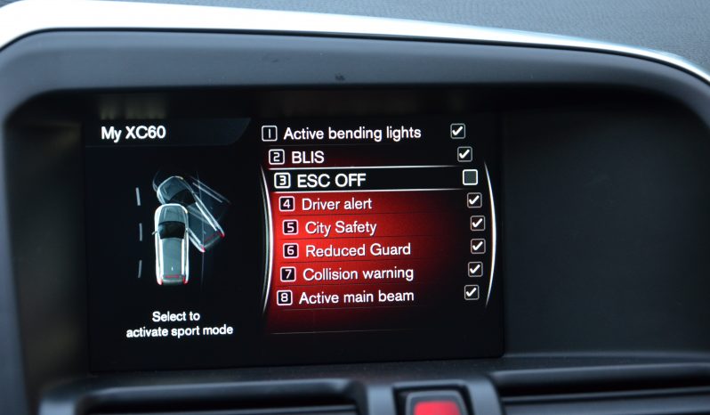 Tikko ievests. Volvo XC 60 Summum 2.4 D4 (140kw-190z/s) Dīzelis Awd (4×4) Pilnpiedziņa ar automātisko ātrumkārbu. full