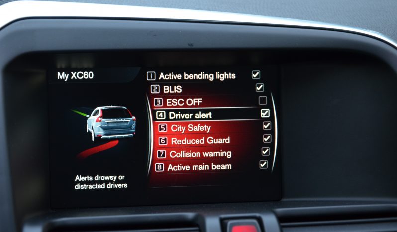 Tikko ievests. Volvo XC 60 Summum 2.4 D4 (140kw-190z/s) Dīzelis Awd (4×4) Pilnpiedziņa ar automātisko ātrumkārbu. full