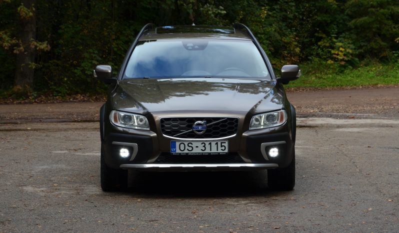 Tikko ievests-Volvo XC70  2.4 Dīzelis Awd (4×4) Pilnpiedziņa ar automātisko ātrumkārbu. full