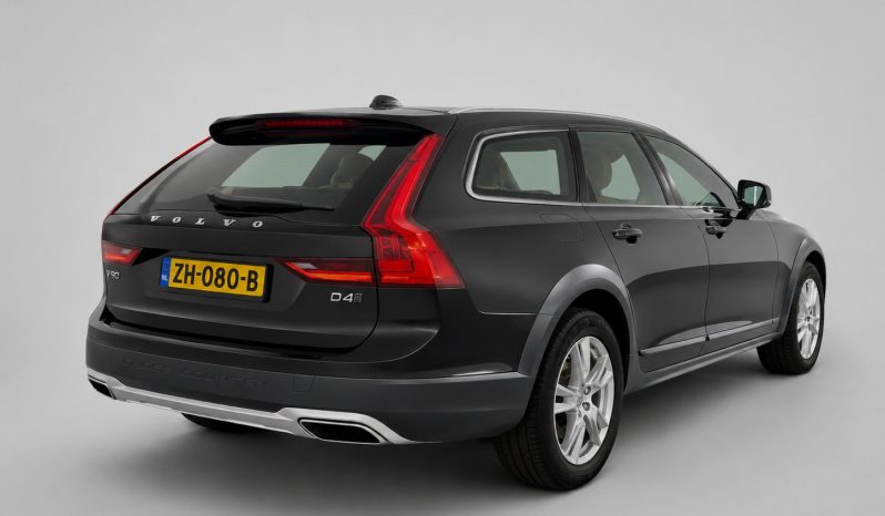 DRĪZUMĀ-Volvo V90 CROSS COUNTRY  4×4 AWD  2.0 D4 (140kw-190z/s) full