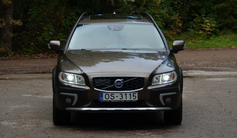 Tikko ievests-Volvo XC70  2.4 Dīzelis Awd (4×4) Pilnpiedziņa ar automātisko ātrumkārbu. full