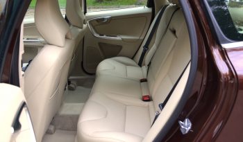 Tikko ievests. Volvo XC 60 Summum 2.4 D4 (140kw-190z/s) Dīzelis Awd (4×4) Pilnpiedziņa ar automātisko ātrumkārbu. full