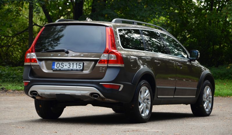 Tikko ievests-Volvo XC70  2.4 Dīzelis Awd (4×4) Pilnpiedziņa ar automātisko ātrumkārbu. full