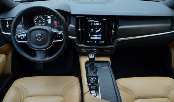 Tikko ievests. Volvo V90 Cross Country 4×4 Awd 2.0 D4 (140kw-190z/s) Dīzelis. ar Automātisko ātrumkārbu. full