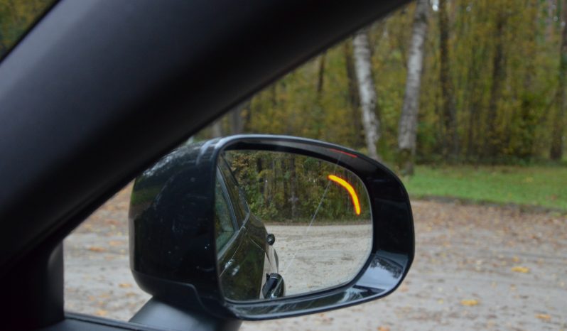 Tikko ievests. Volvo V90 Cross Country 4×4 Awd 2.0 D4 (140kw-190z/s) Dīzelis. ar Automātisko ātrumkārbu. full