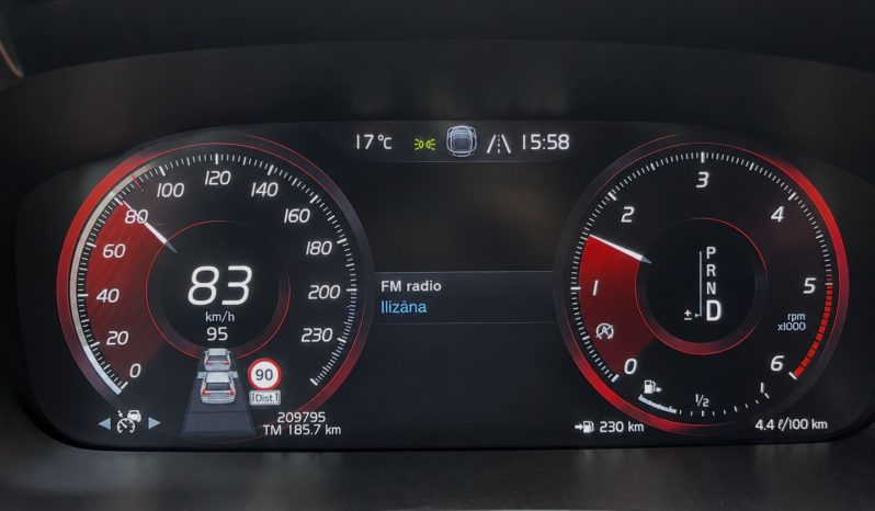 Tikko ievests. Volvo V90 Cross Country 4×4 Awd 2.0 D4 (140kw-190z/s) Dīzelis. ar Automātisko ātrumkārbu. full