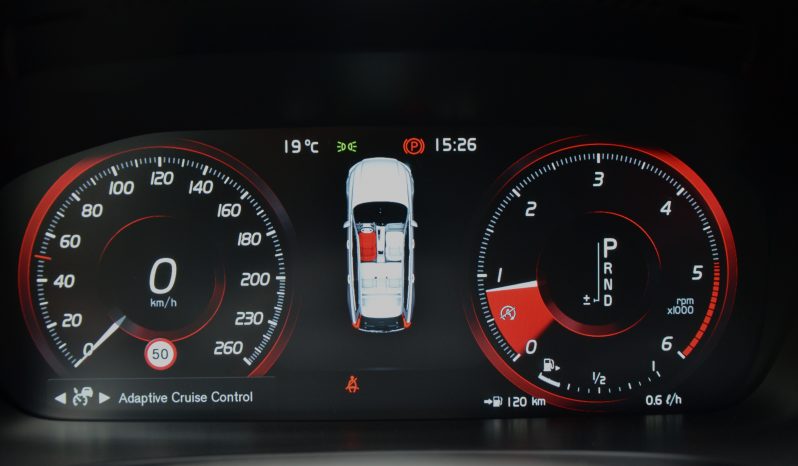 Tikko ievests. Volvo V90 Cross Country 4×4 Awd 2.0 D4 (140kw-190z/s) Dīzelis. ar Automātisko ātrumkārbu. full