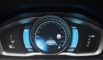 Tikko ievests. 2014. gada modelis. Volvo. V60 Plug-In Hybrid Summum. 2.4D6 (158kw -215z/s diesel + 50Kw-68z/s Electro= 283z/s) Awd pilnpiedziņa . full