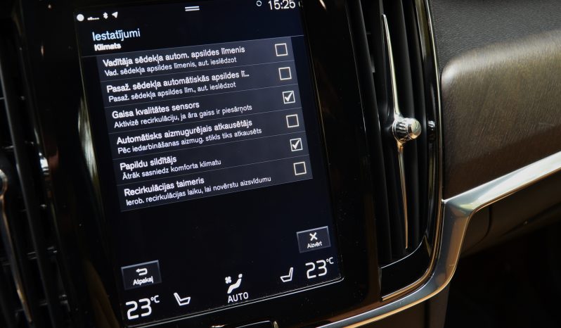 Tikko ievests. Volvo V90 Cross Country 4×4 Awd 2.0 D4 (140kw-190z/s) Dīzelis. ar Automātisko ātrumkārbu. full