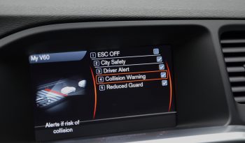Tikko ievests. 2014. gada modelis. Volvo. V60 Plug-In Hybrid Summum. 2.4D6 (158kw -215z/s diesel + 50Kw-68z/s Electro= 283z/s) Awd pilnpiedziņa . full
