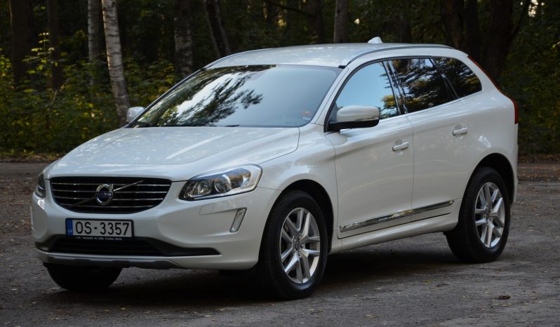 Tikko ievests. 2017 gada Modelis. Volvo XC 60 Summum 2.4 D4 (140kw-190z/s) Dīzelis Awd (4×4) Pilnpiedziņa ar automātisko ātrumkārbu. full