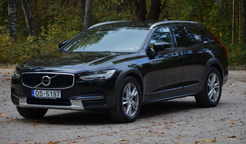Tikko ievests. Volvo V90 Cross Country 4×4 Awd 2.0 D4 (140kw-190z/s) Dīzelis. ar Automātisko ātrumkārbu. full